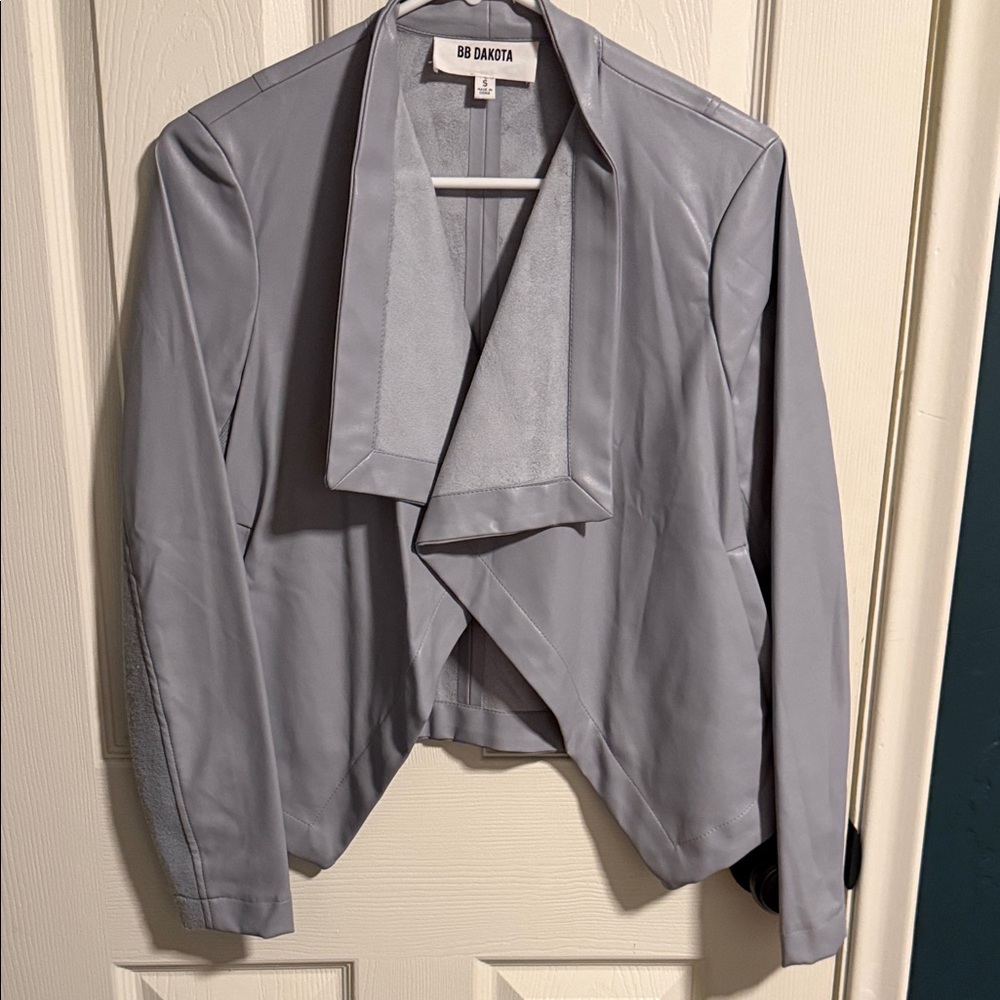 🌵BB Dakota Women's Soft Gray Open Blazer